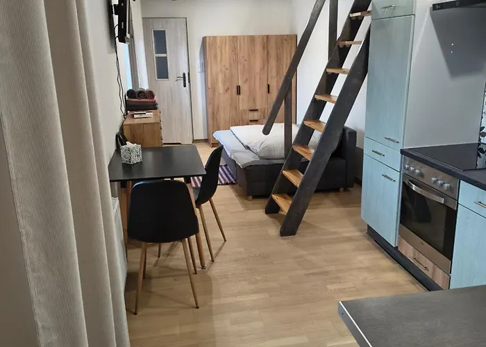 Stara Cegla * זגורזלק